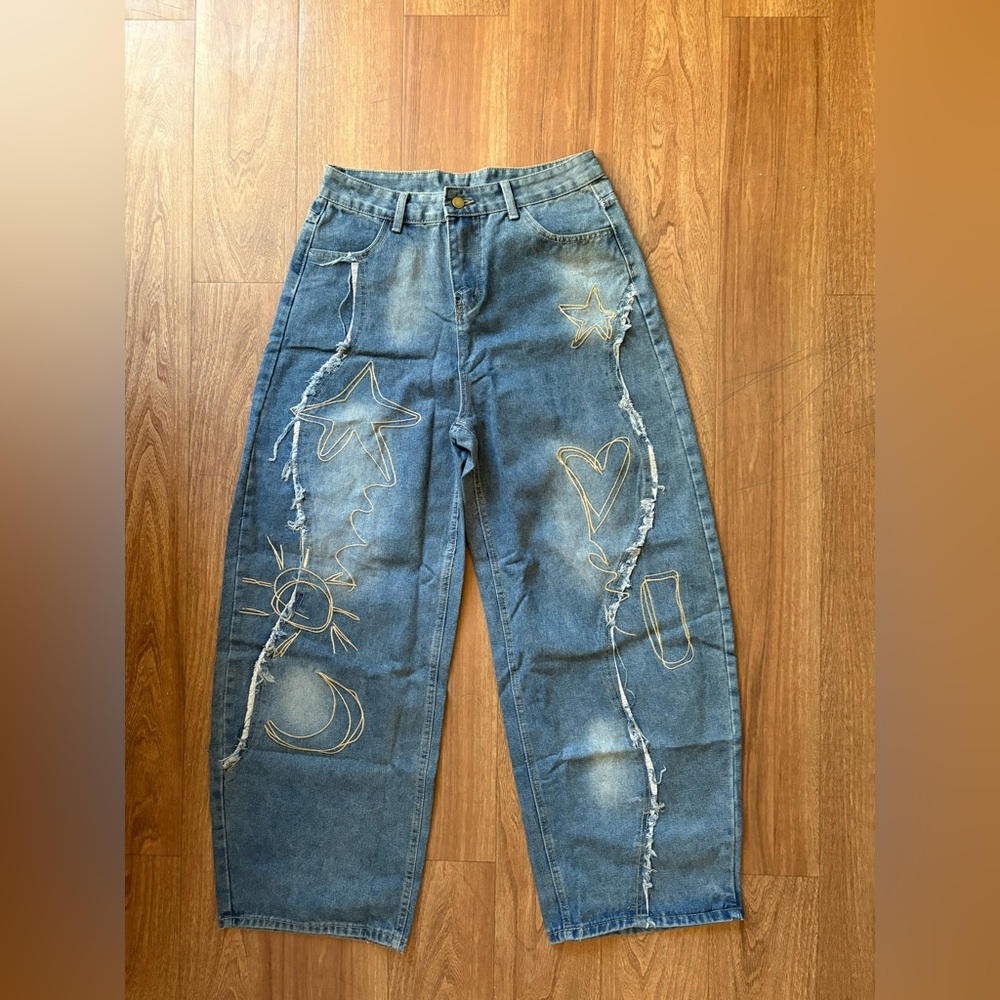 Artistic Embroidered Wide Leg Jeans